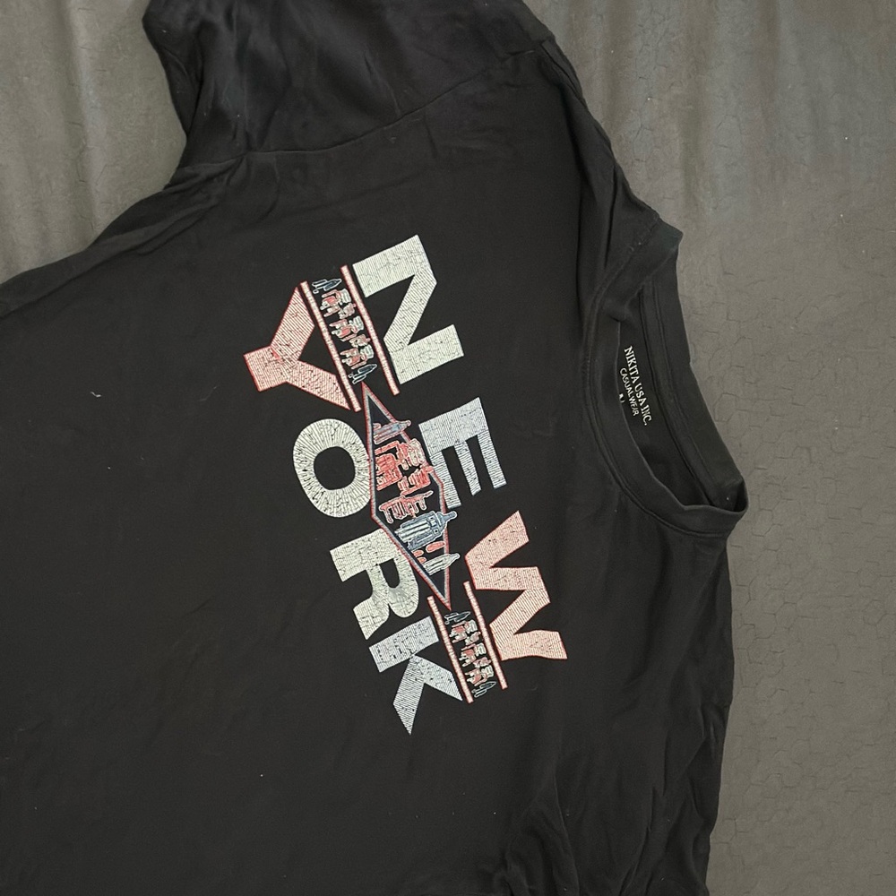 New York Graphic Black Tee